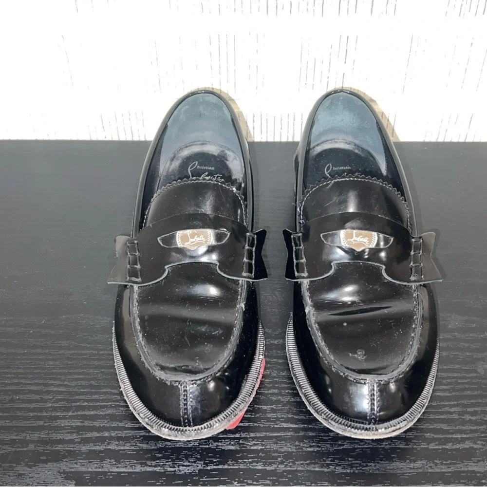CHRISTIAN LOUBOUTIN Penny Loafer
